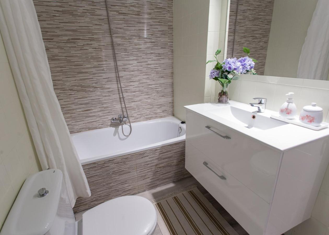Apartamentos Stil Mar Anna - L'Escala Stil Mar Екстериор снимка