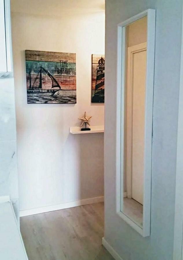 Apartamentos Stil Mar Anna - L'Escala Stil Mar Екстериор снимка